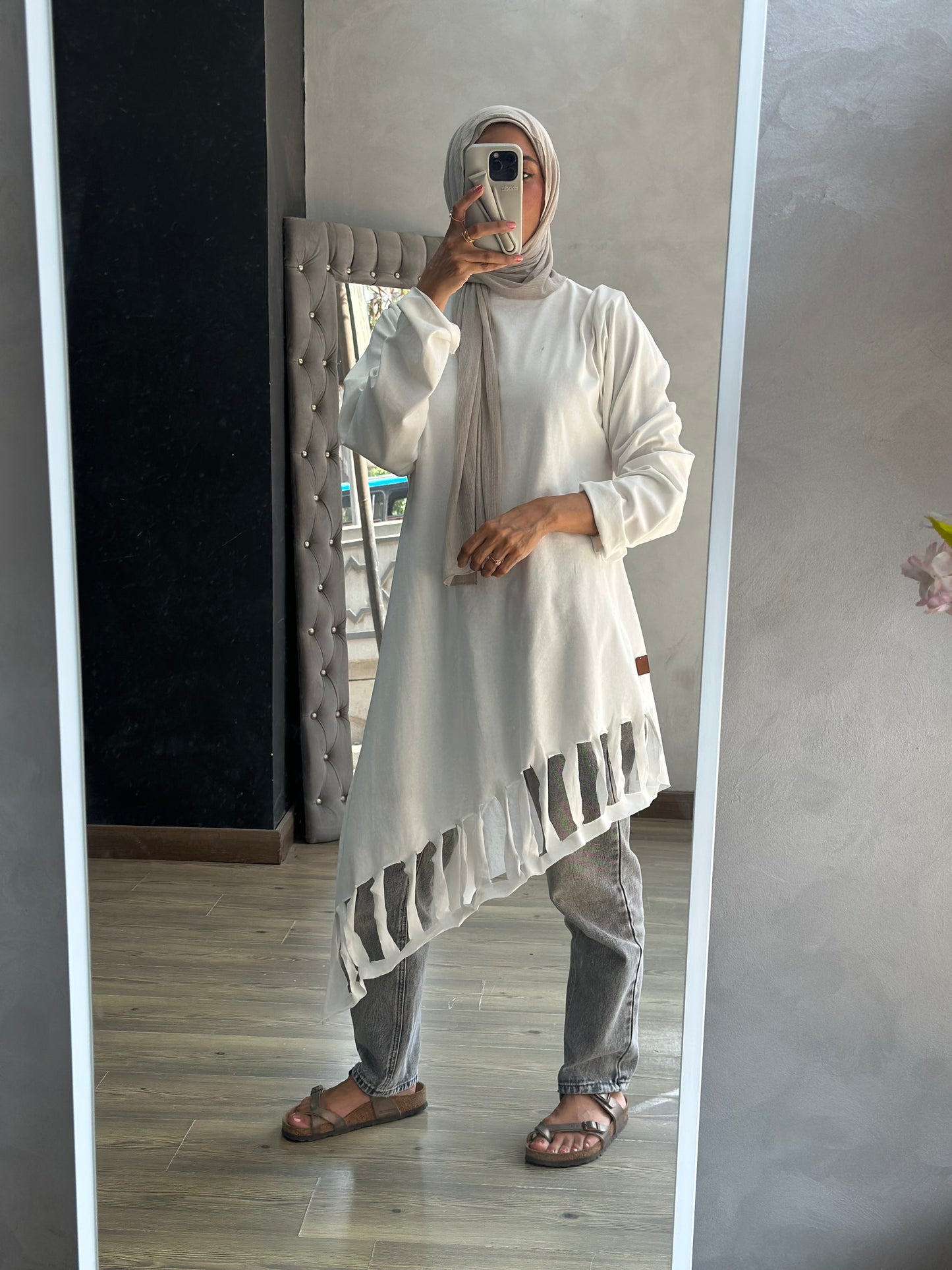 Asymmetrical Cotton Top – Cutouts