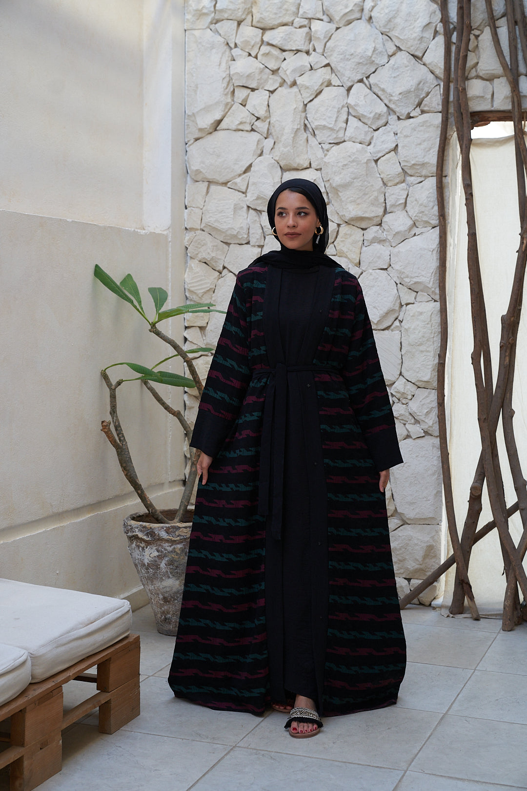 Patterned closhe Abaya