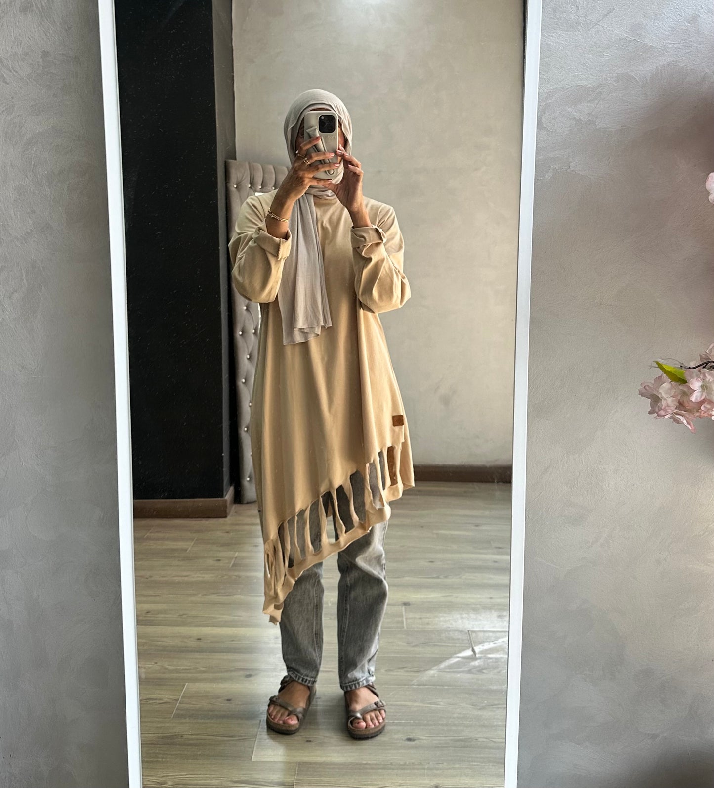 Asymmetrical Cotton Top – Cutouts