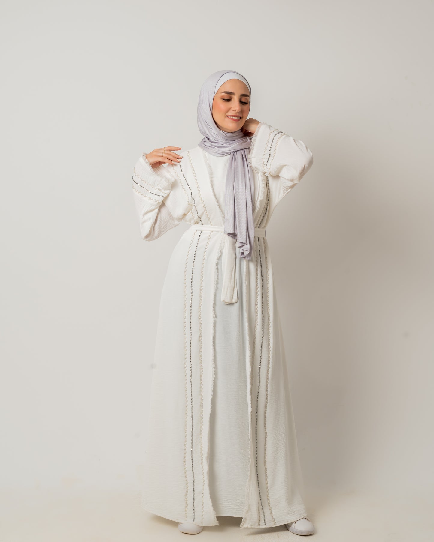 Abaya with stones in White