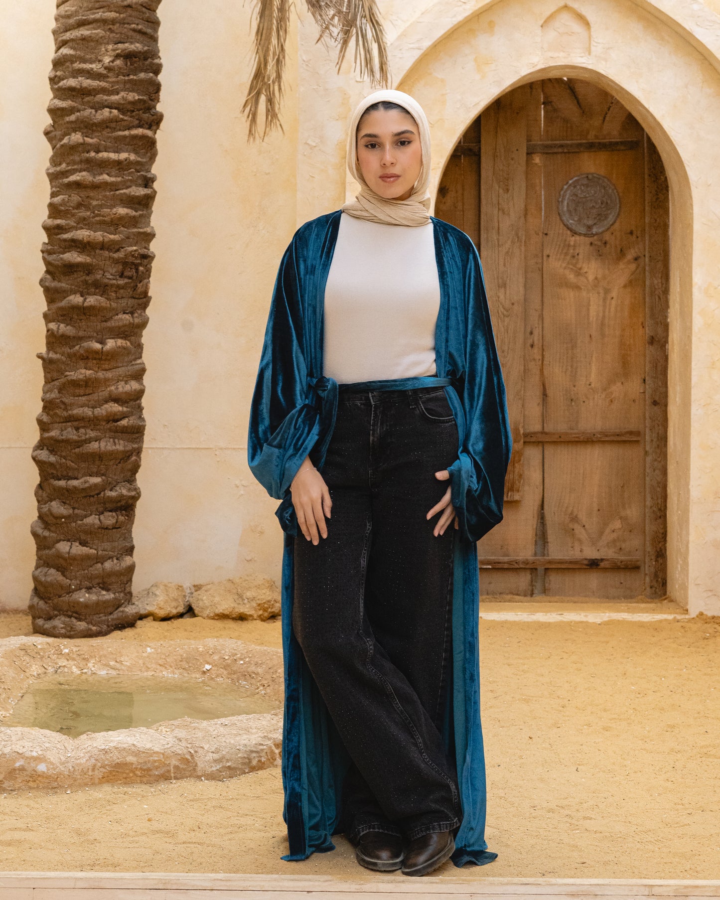Velvet Plain Abaya