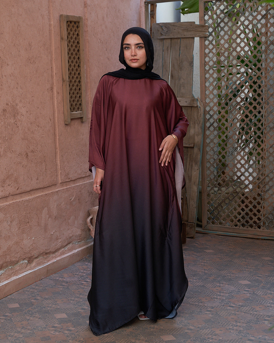 Gradient Abaya