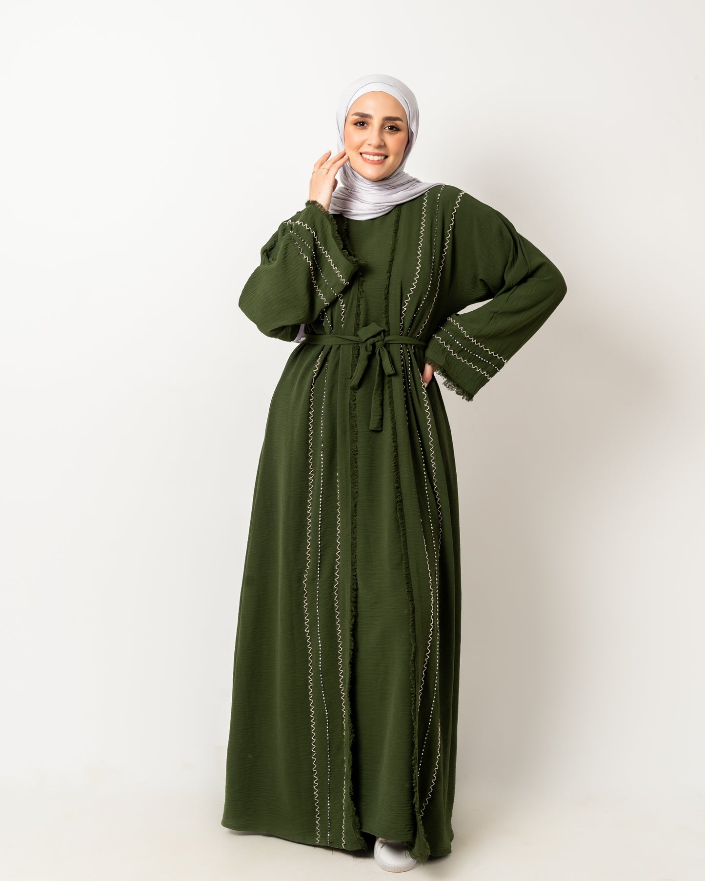Abaya with stones in Olive