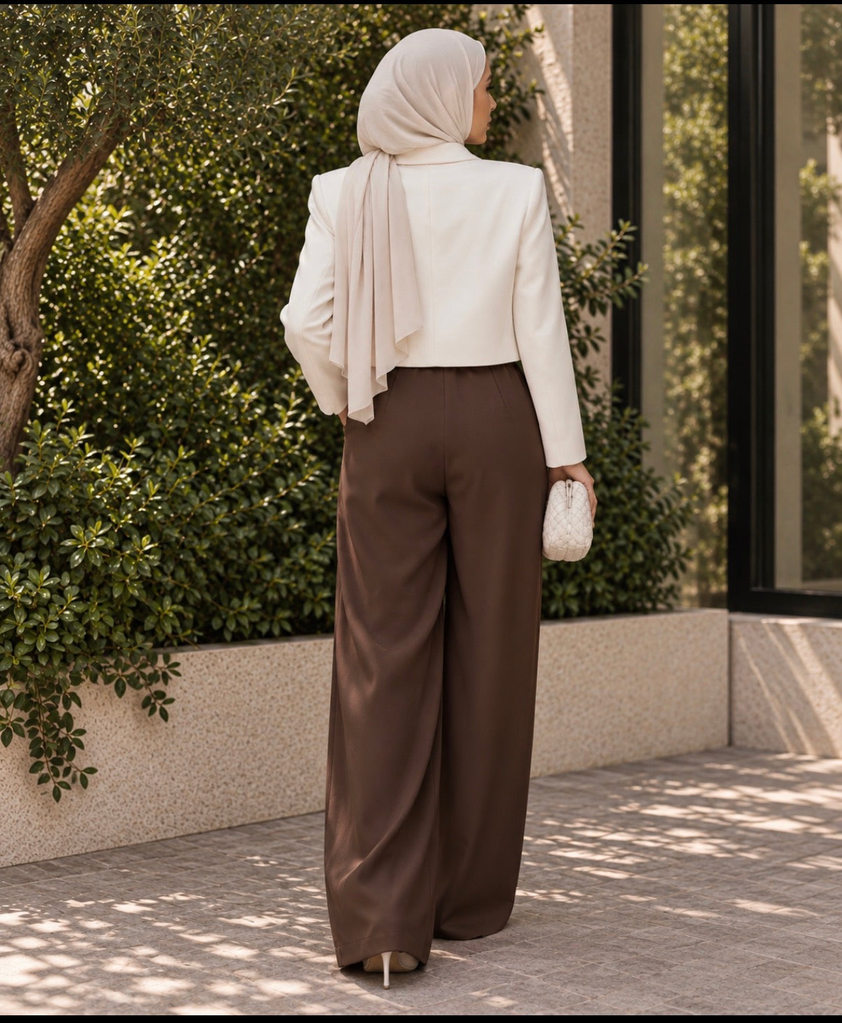Graduation Pants in Brown
